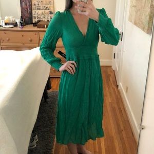 Lulus small green dress